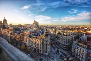 Per què cada vegada més entitats prefereixen treballar amb un únic interlocutor?